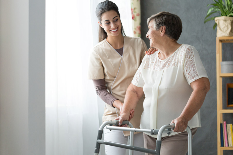 5 Tips To Choose Best Professional Caregiver Course