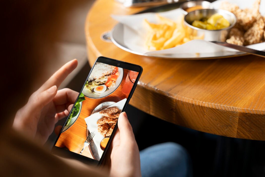 Why Food Apps Are Essential for B2C Business Success